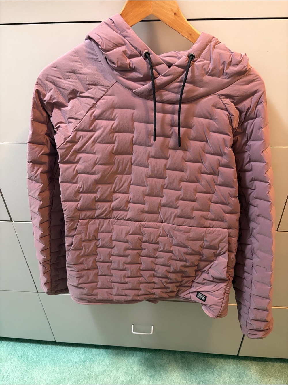 Mountain Hardwear WOMEN'S STRETCHDOWN™ LIGHT PULLOVER HOODY